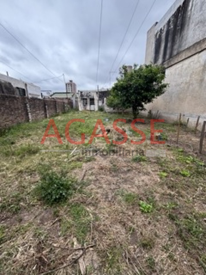 CALLE MAIPU. VENDO AMPLIO TERRENO APTO DIVERSOS DESARROLLOS